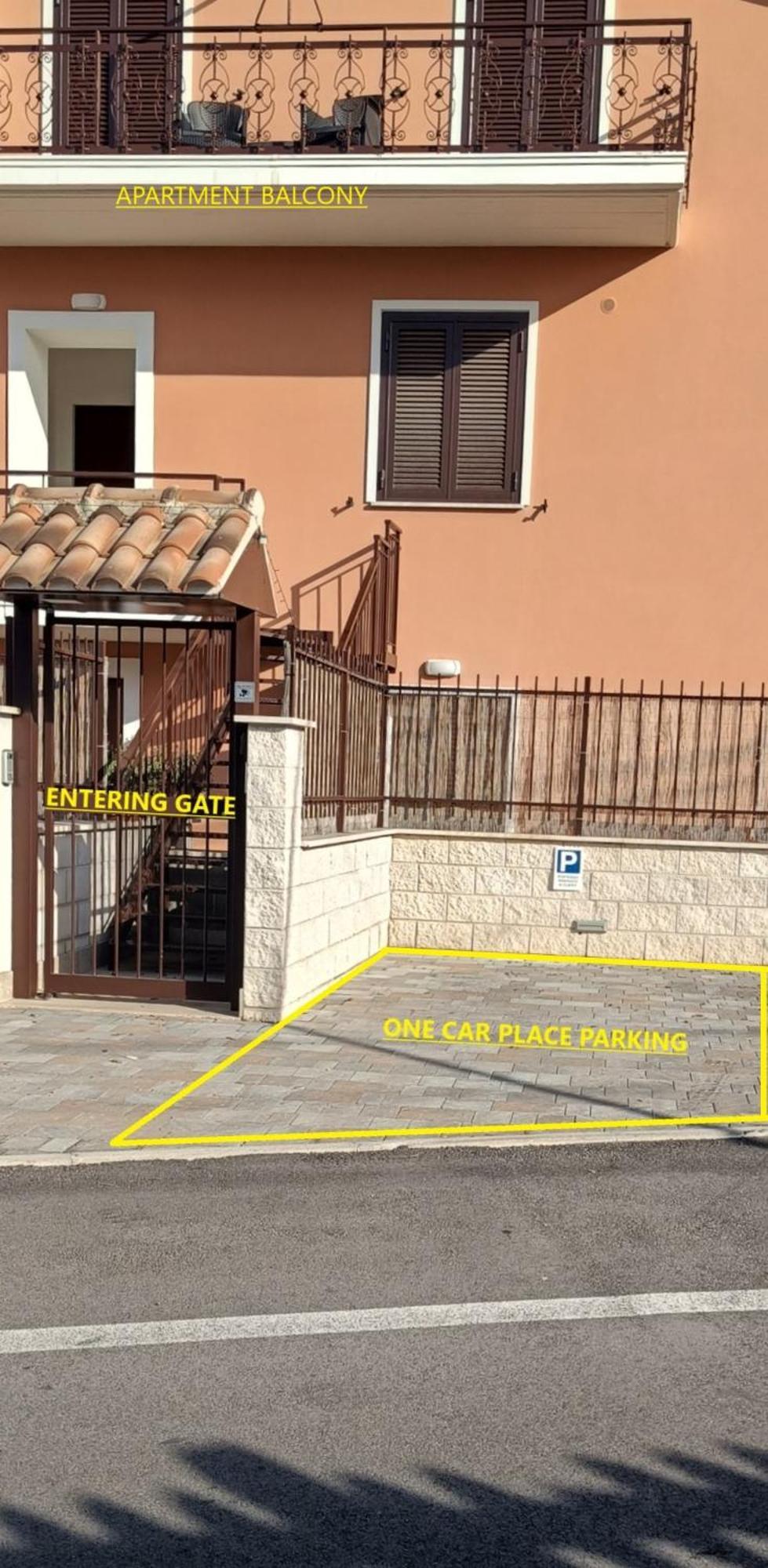 La Mansarda Di Andrew Vila Ciampino Exterior foto